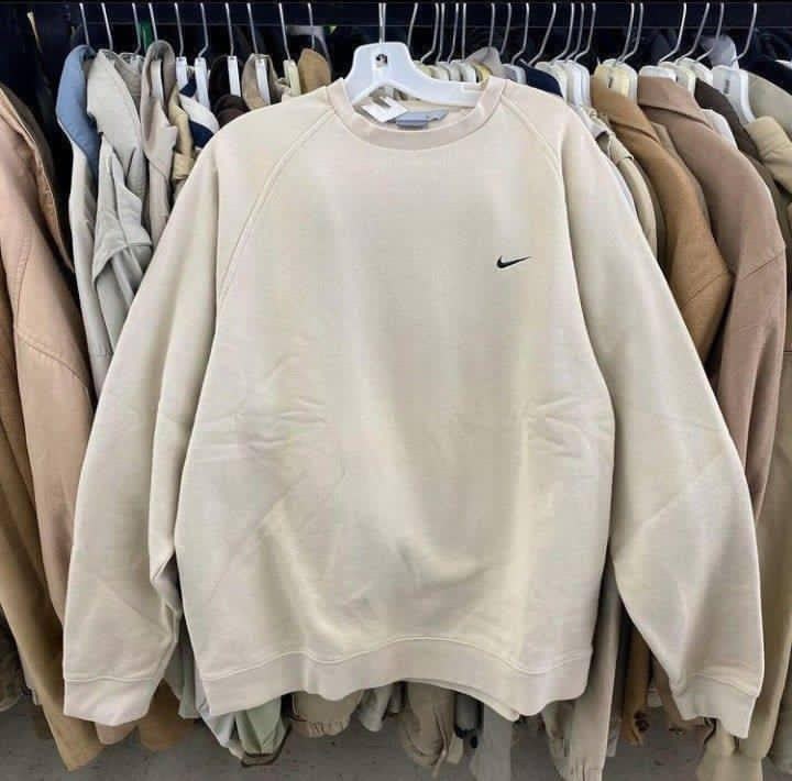 бежевый свитшот,свитшот женская,мешковатая одежда,одежда толстовка