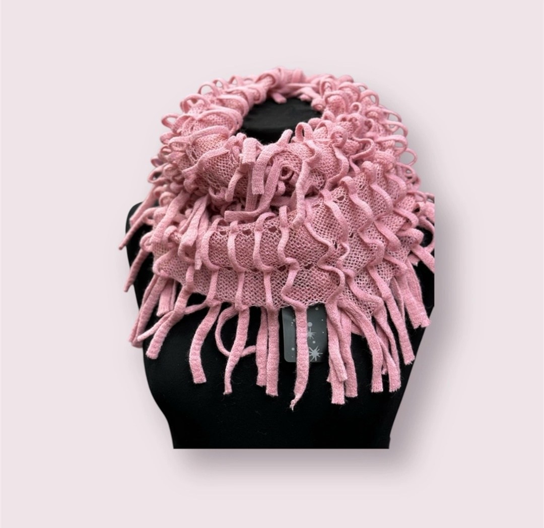 вязаные шарфы,шарф шарфы,шарф crystel eden 2025-2,шарф женский вязаный,оригинальные вязаные шарфы