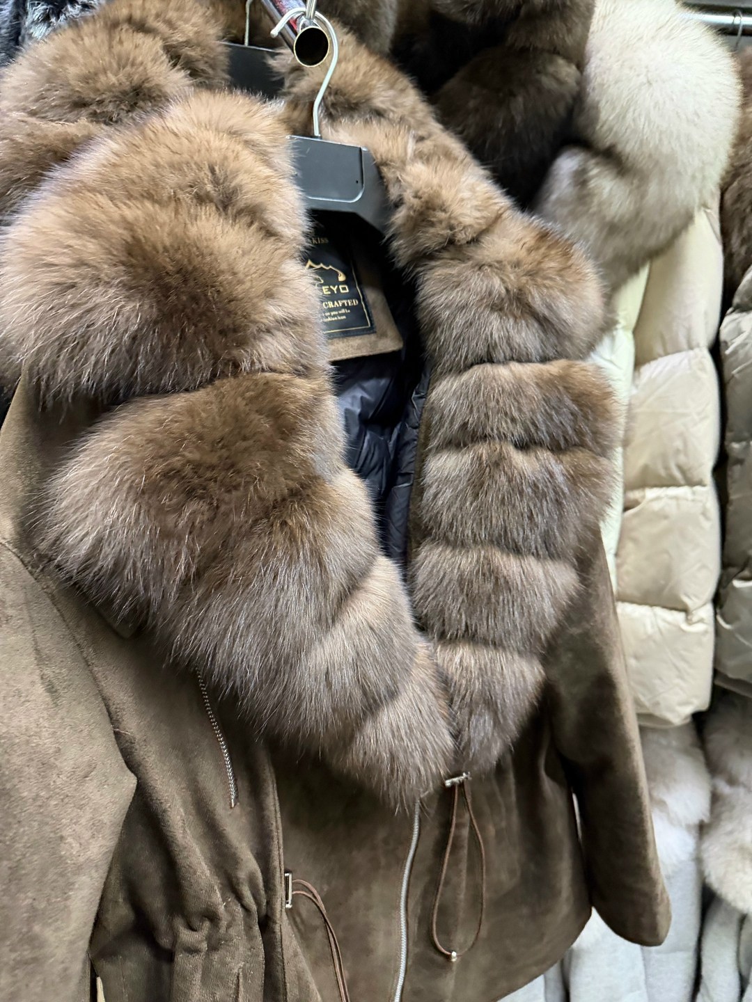 парка с натуральным мехом,парка с мехом,куртка кожаная с мехом,куртка с мехом,парка женская с натуральным мехом