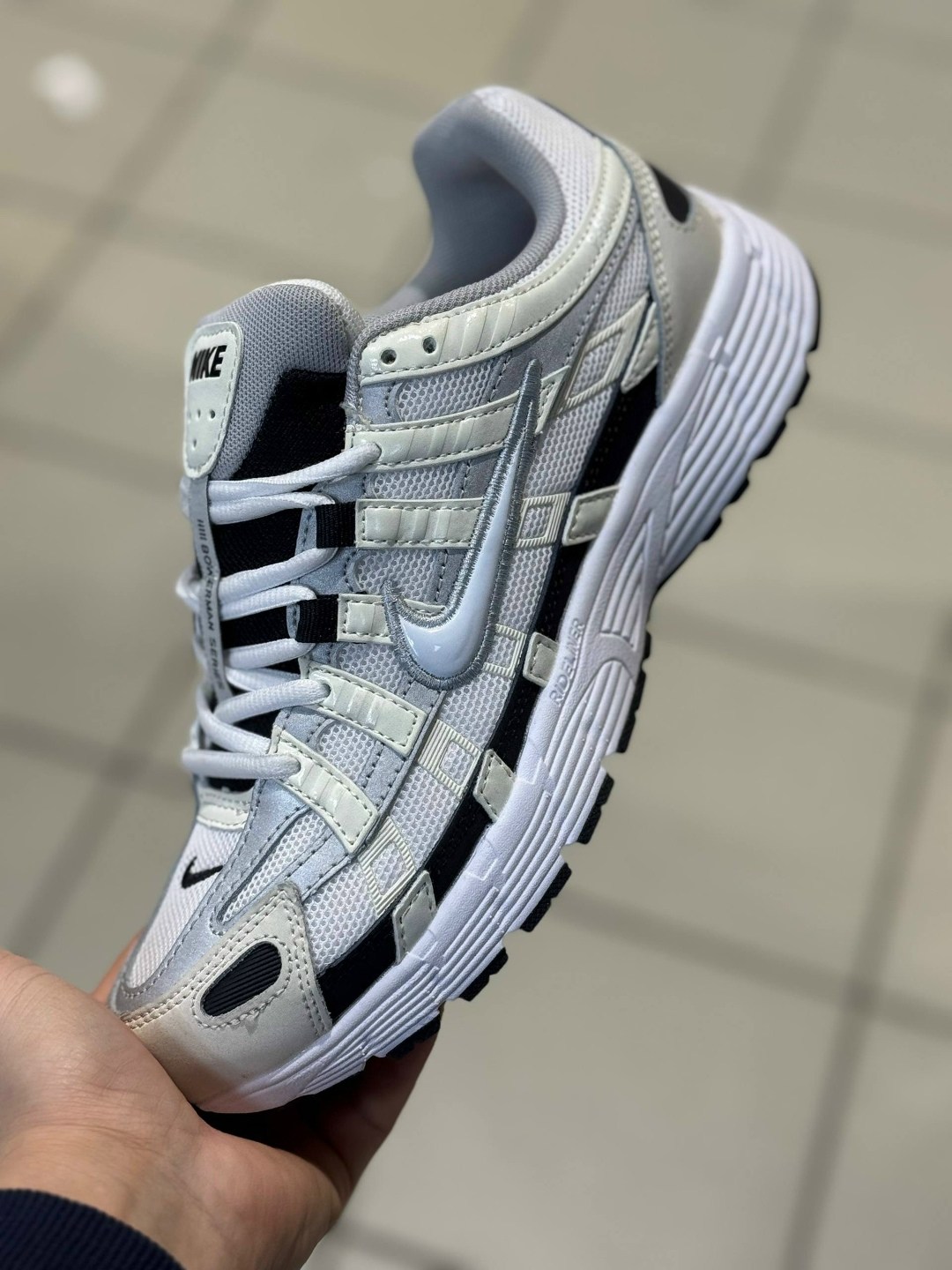 кроссовки nike p-6000,nike p-6000 metallic silver,кроссовки,кроссовок nike,найк п6000