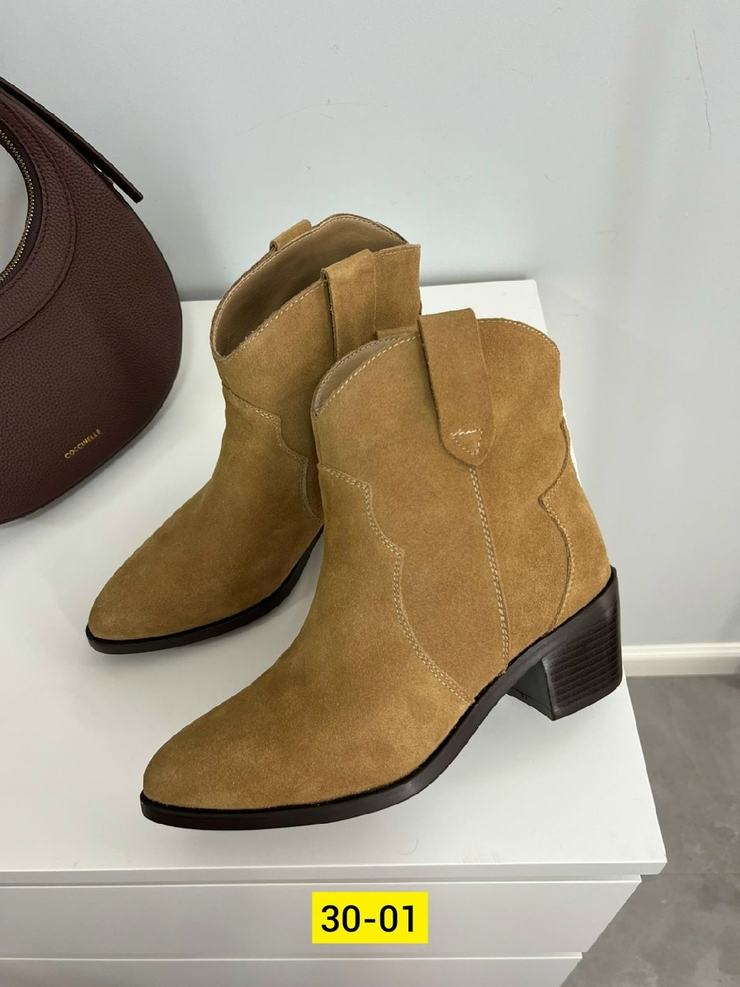 бежевые замшевые ботильоны,,казаки женские,ботинки весенние казаки для женщин,казаки сапоги женские