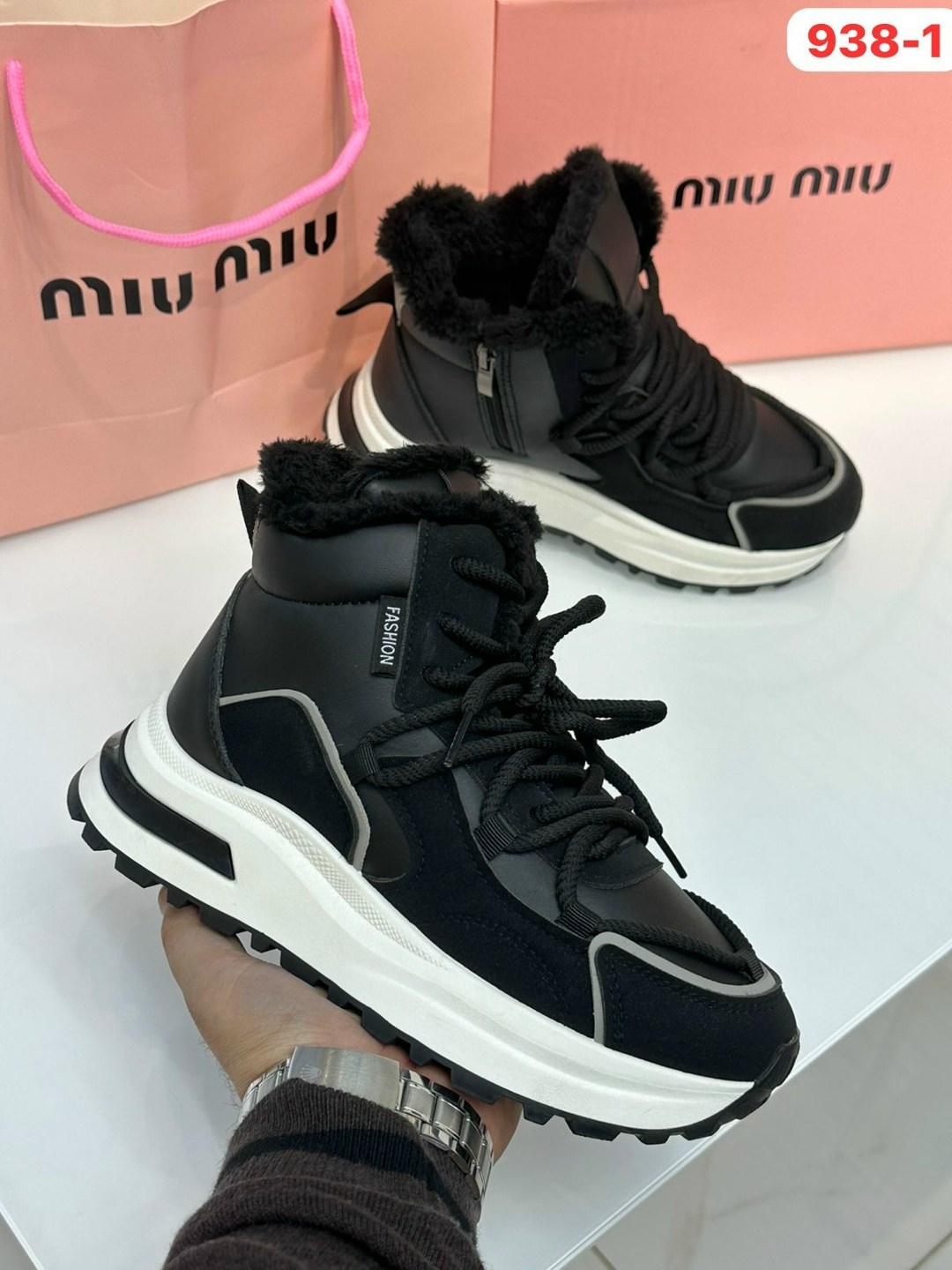 кроссовки кеды miu miu на меху зима размер 36-40,кроссовки женские miu miu с мехом,кроссовки miu miu,,женские кроссовки