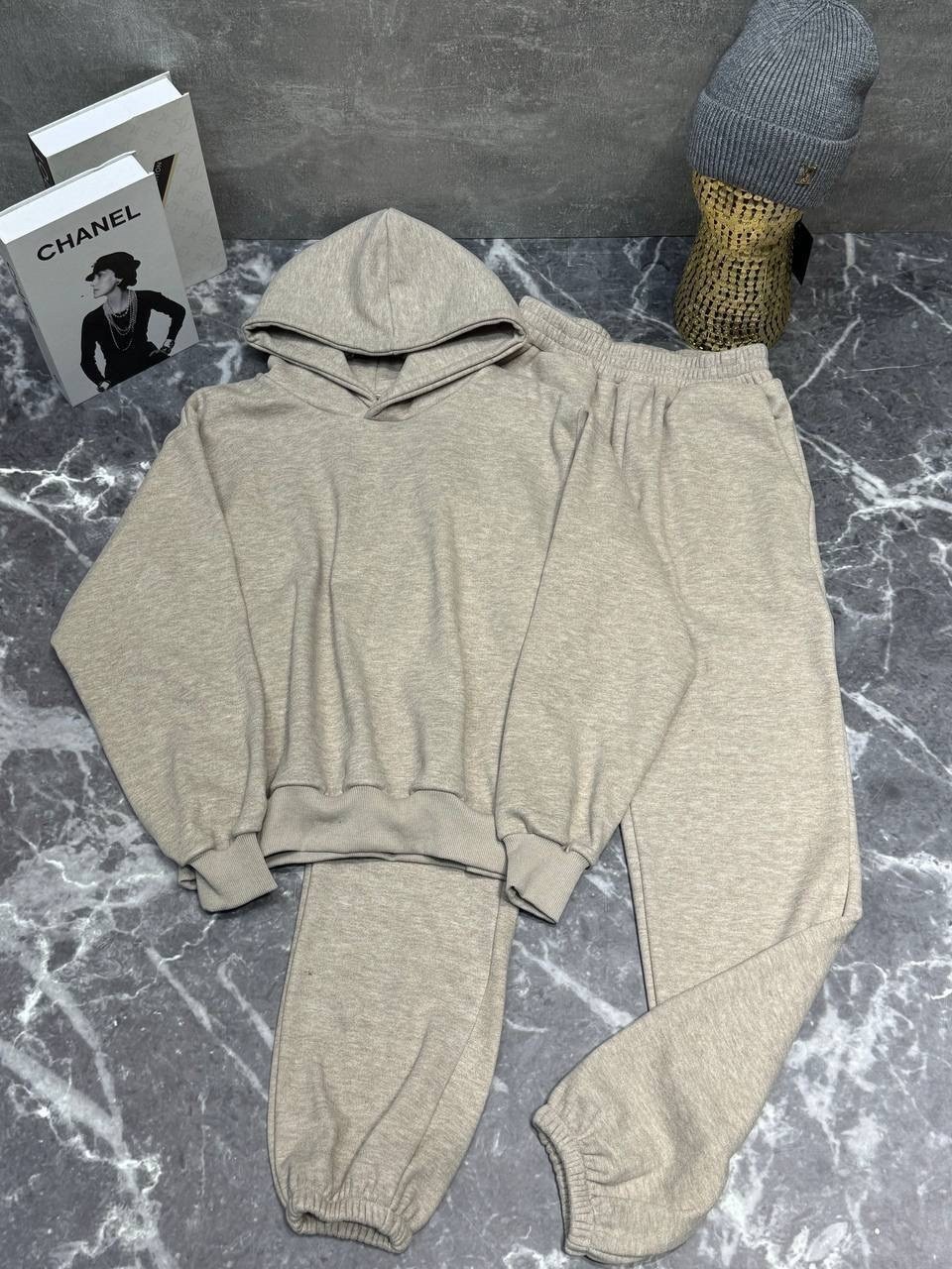 кашемировый костюм loro piana,костюм loro piana,спортивный костюм brunello cucinelli,спортивный костюм brunello cucinelli pl-19048,костюм спортивный