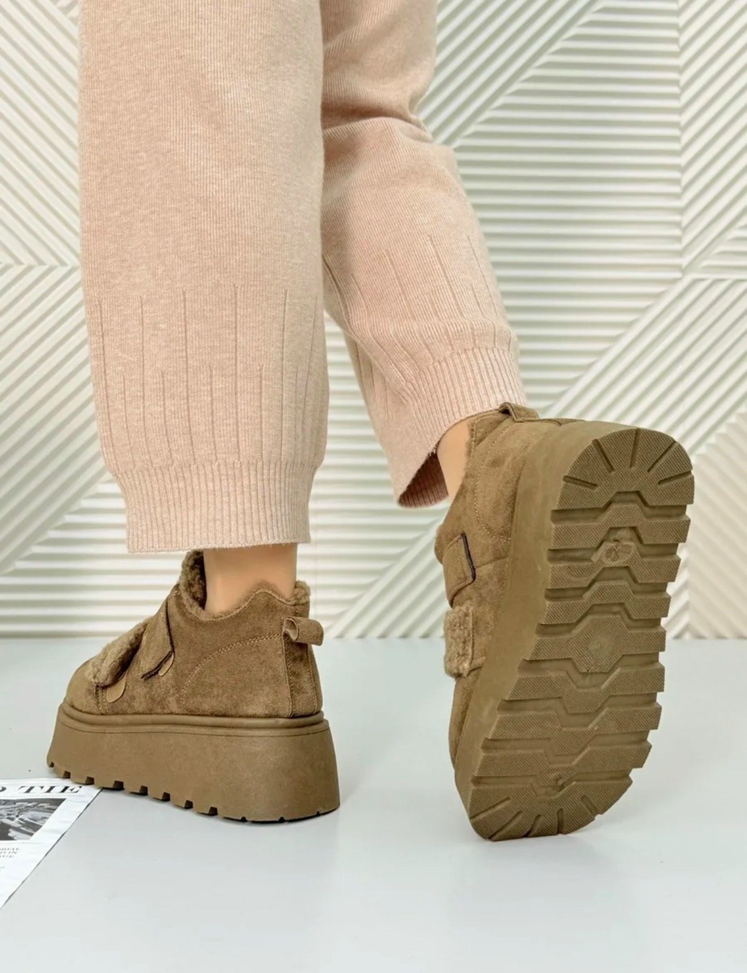 , женская,меховые замшевые туфли на плоской подошве на платформе,зимняя ,ботинки