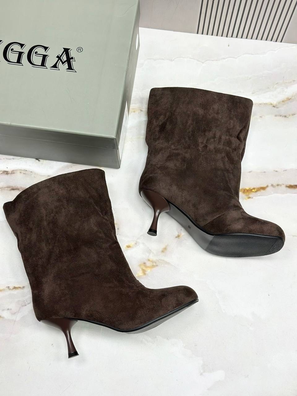 ,бежевые замшевые ботильоны,замшевые ботильоны,ботильоны женские,бежевые ботильоны