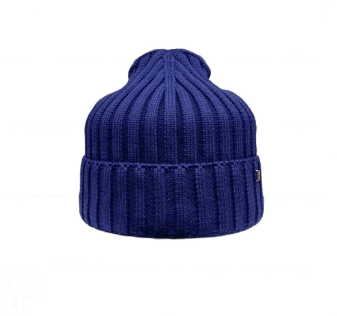 шапки ,шапка с отворотом,молодежная шапка,шапка бини,вязаная шапка