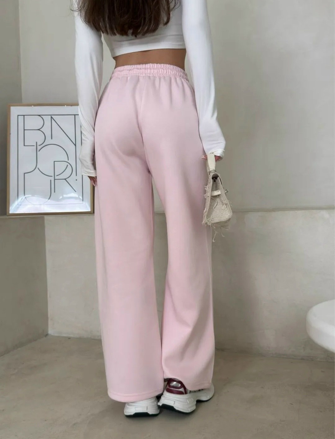 розовые брюки,женские спортивные брюки,штаны розовые,брюки спортивные,женские спортивные штаны