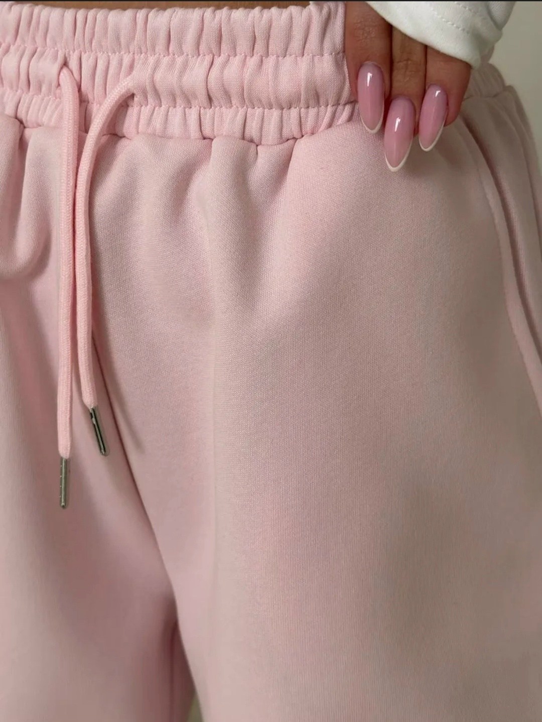 розовые брюки,женские спортивные брюки,штаны розовые,брюки спортивные,женские спортивные штаны