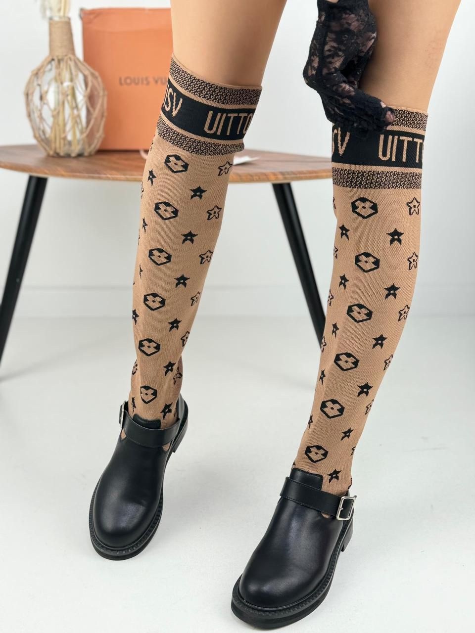 ,ботфорты фенди,женские сапоги,валенки луи виттон,женские гольфы