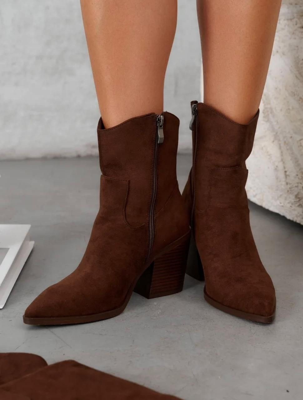 , женская,полусапоги,женские сапоги,сапоги казаки