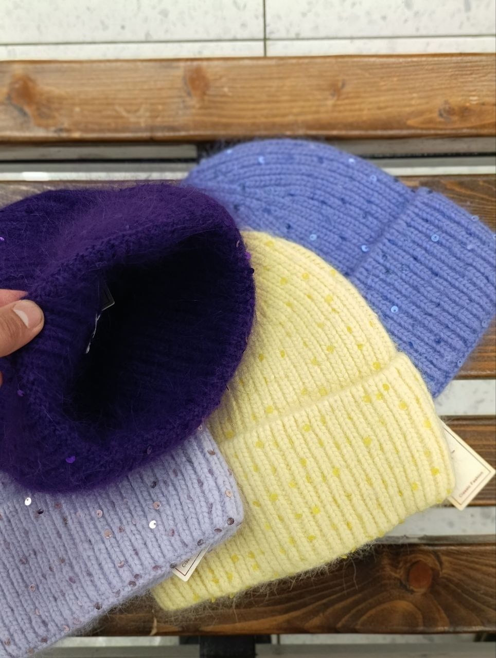 шапка с бусинами из ангоры вязаная женская шапка серая,вязаная шапка,женская вязаная шапка,шапка вязаная из ангоры,шапка вязаная ангора