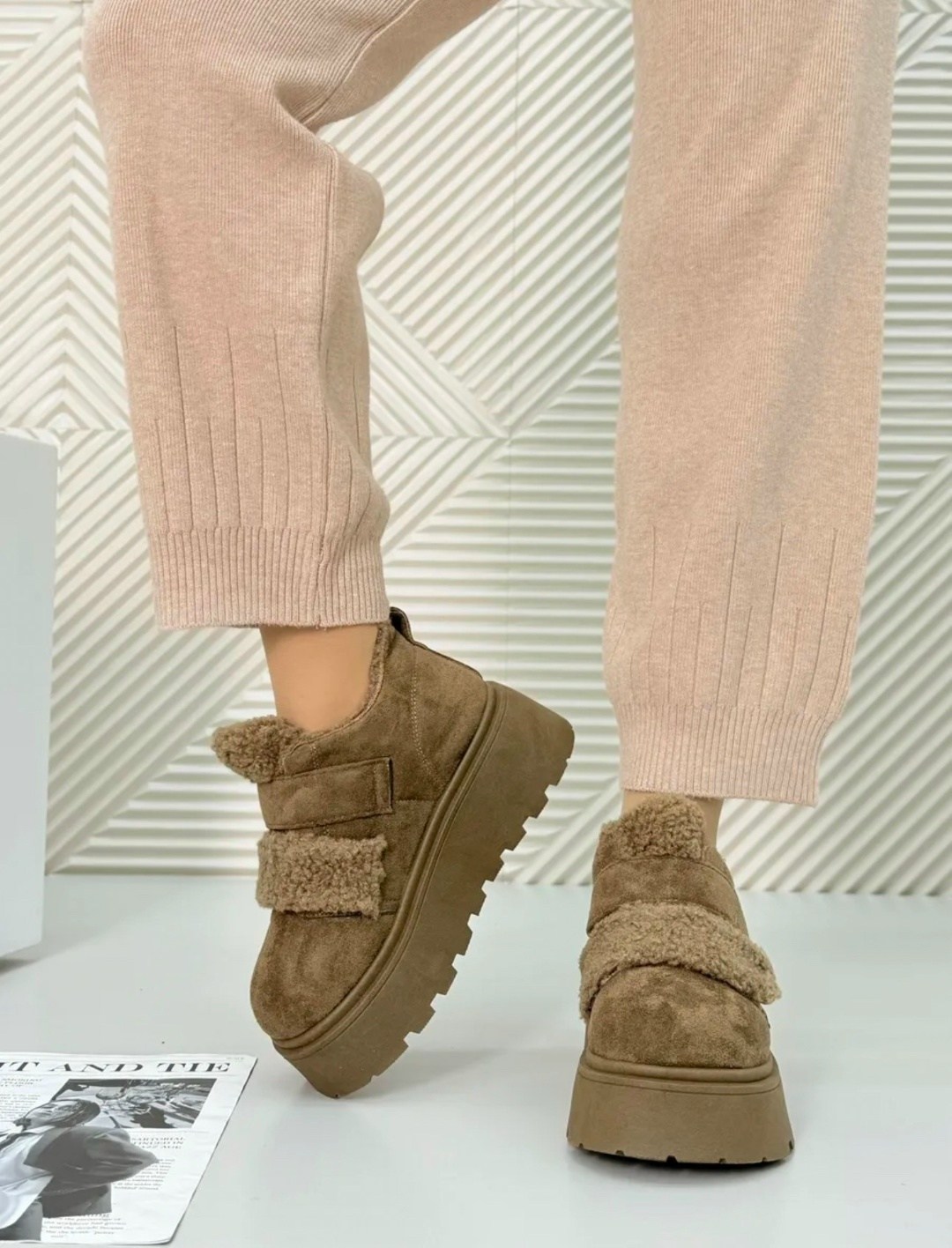 , женская,меховые замшевые туфли на плоской подошве на платформе,зимняя ,ботинки