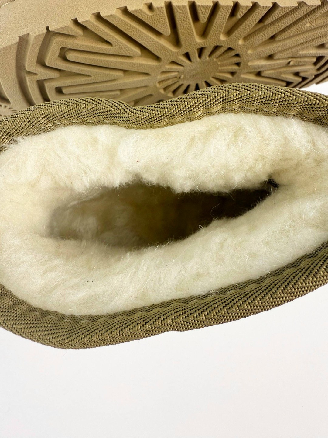 ,угги,угги женские,зимние ботинки женские,женская зимняя