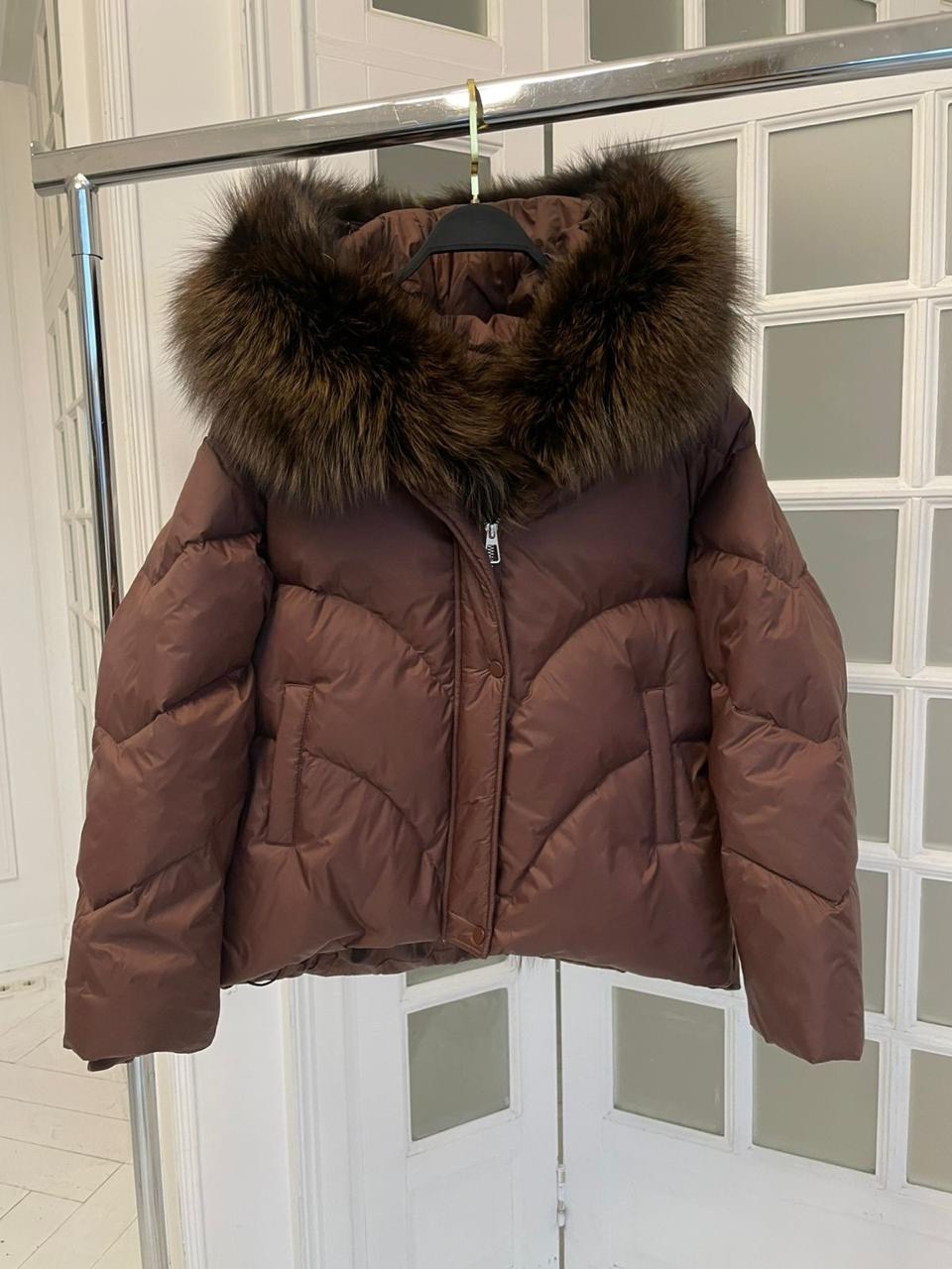 пуховик с натуральным мехом,пуховик женский,женская зимняя куртка,пуховик,куртка с мехом