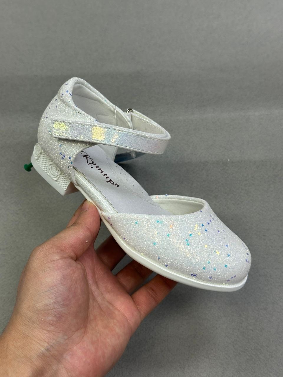 серебристые туфли для девочки,,серебряные туфли для девочки,туфли детские для девочек,туфли для девочек