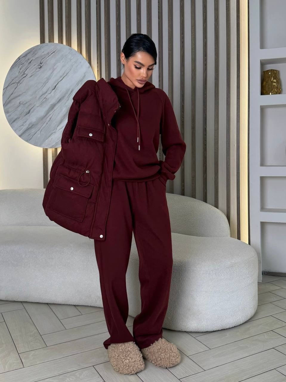 женский бордовый костюм тройка miu miu,костюм тройка женский,костюм тройка,бордовый костюм,женский бордовый костюм