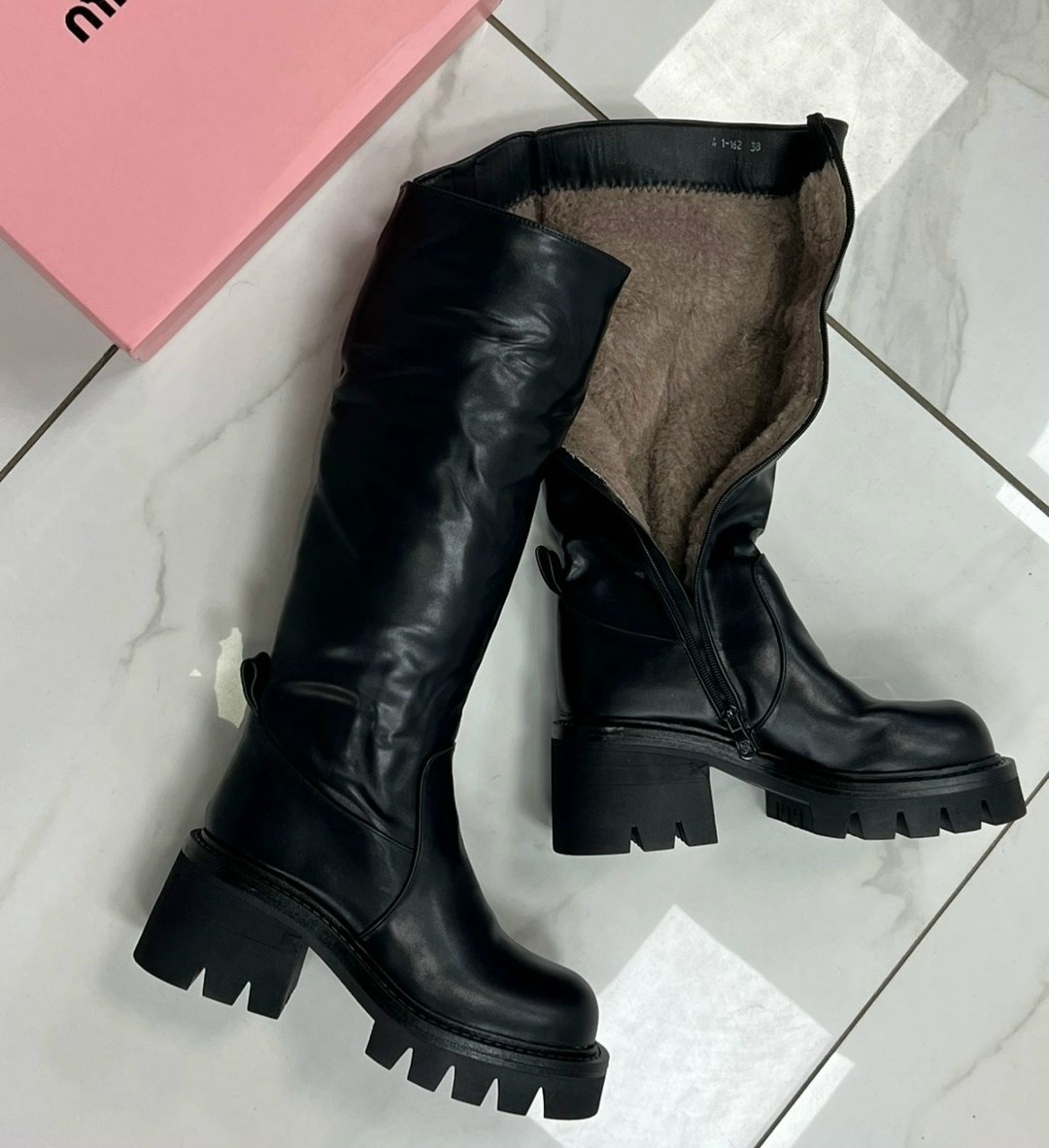 женские сапоги,зимние сапоги женские,сапоги зимние,,женская