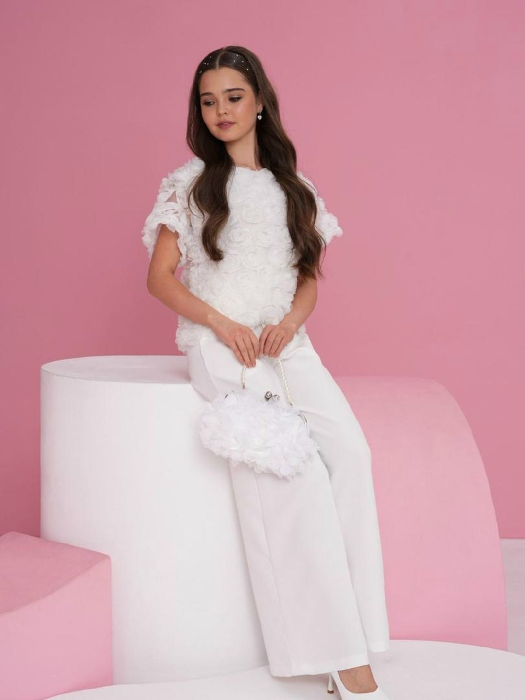 костюм брючный нарядный праздничный на выпускной белый татына девочки,костюм брючный на девочку,нарядный брючный костюм для девочки,костюм для девочки нарядный,брючный костюм нарядный