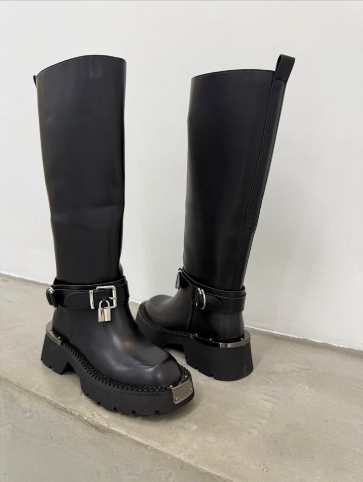 ,женские сапоги,модные сапоги,сапоги высокие,женские сапоги до колена