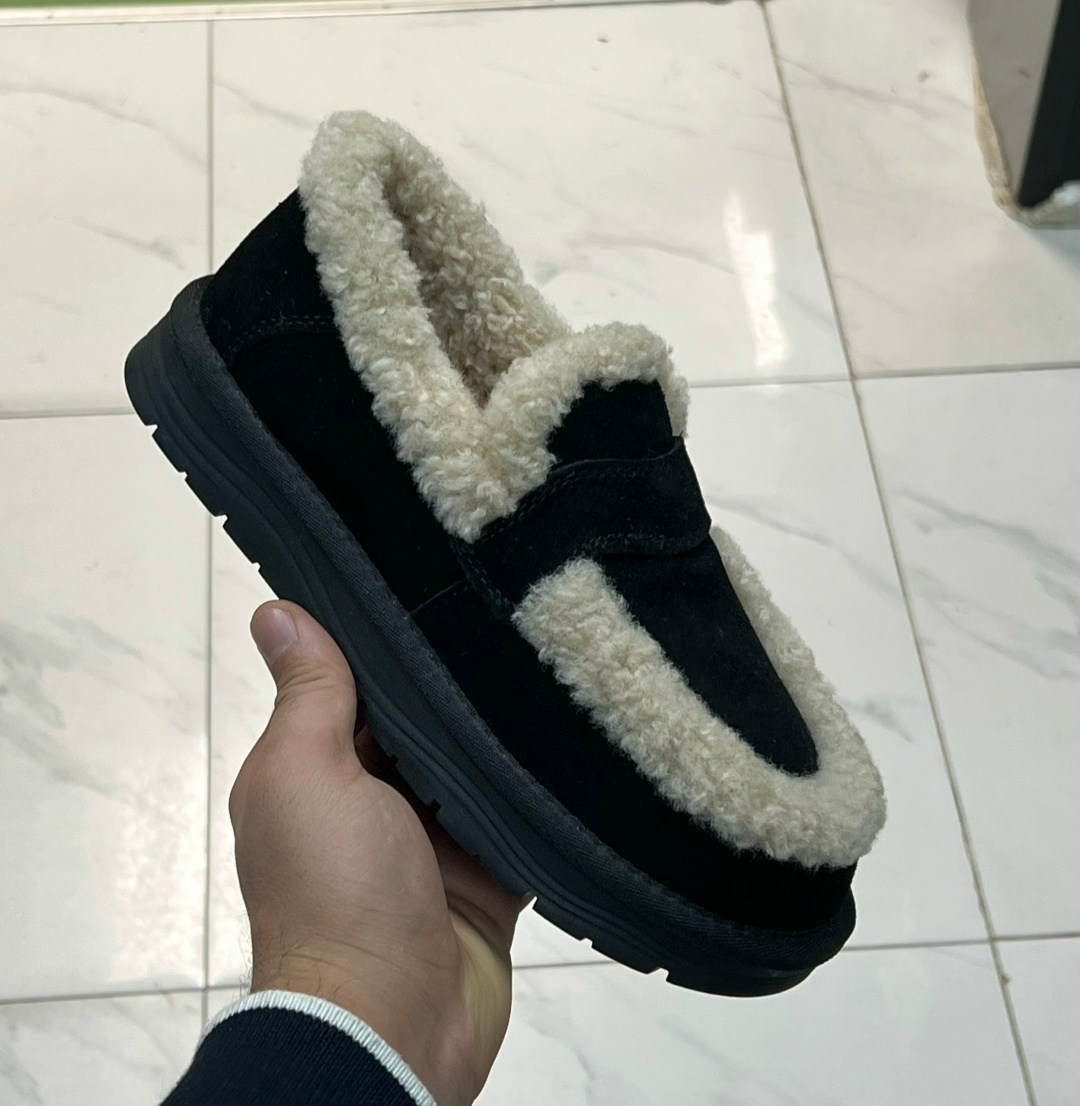 женские лоферы с мехом brunello cucinelli,,ботинки loro piana,лоферы брунелло кучинелли женские,женские замшевые лоферы на меху brunello cucinelli 2025 коричневые