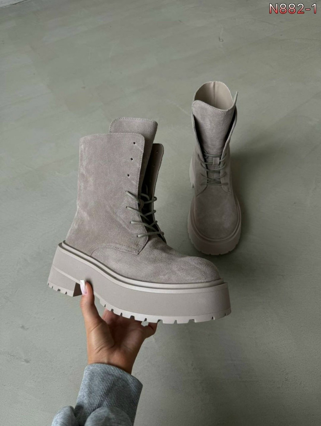 стильные ботинки,,ботинки женские,ботинки,ботинки высокие