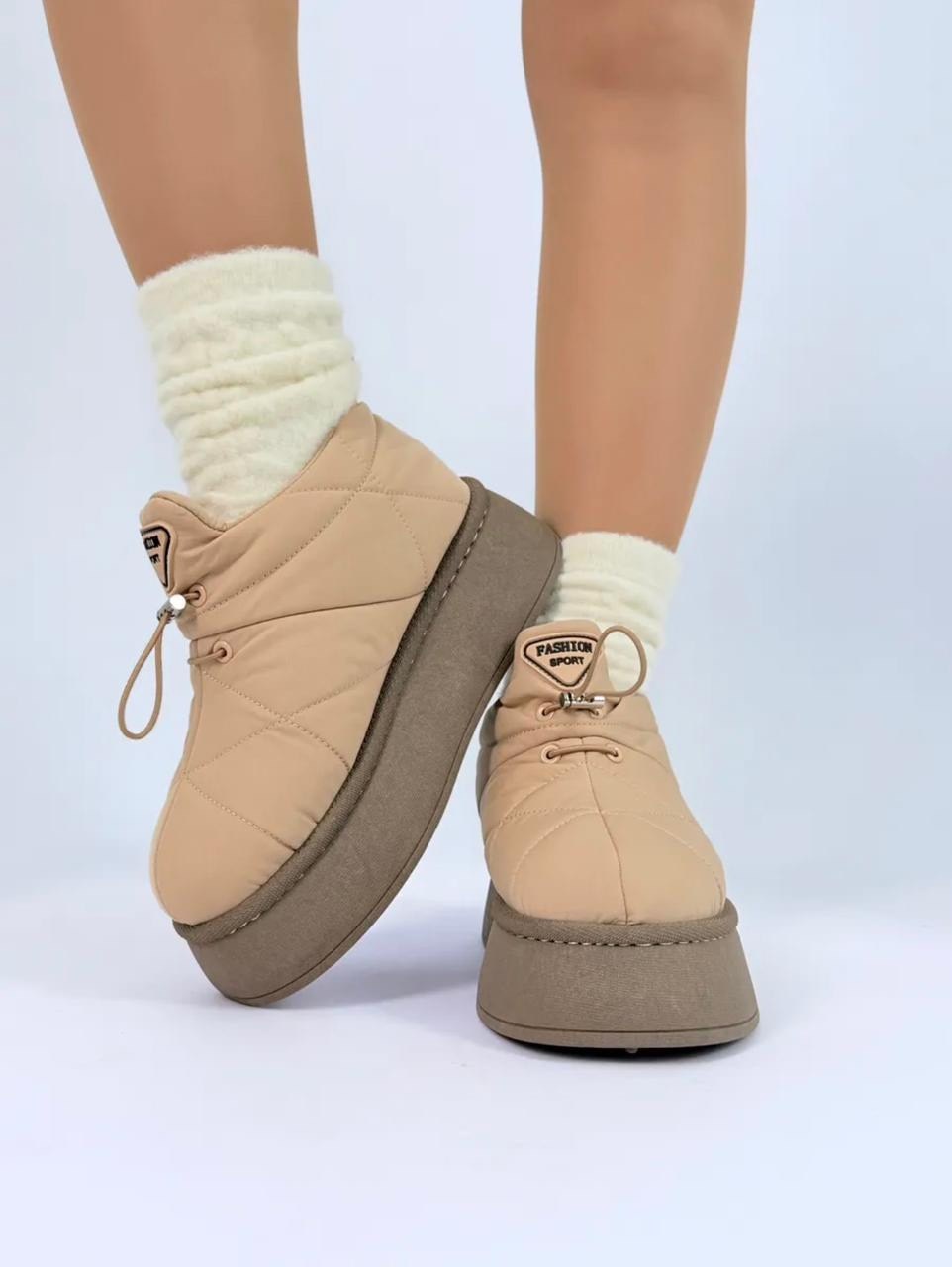 ,дутики женские,дутики,угги дутики женские короткие на высокой платформе,угги женские