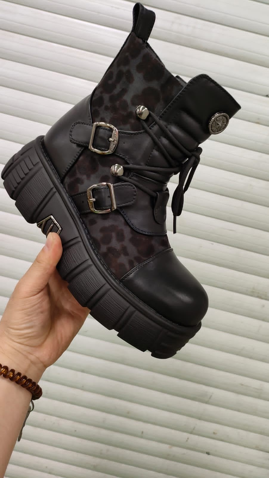 ,ботинки женские,ботинки,женская ,стильные ботинки