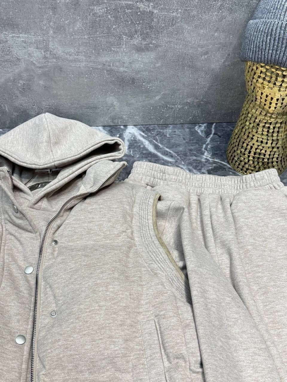 кашемировый костюм loro piana,костюм loro piana,спортивный костюм brunello cucinelli,спортивный костюм brunello cucinelli pl-19048,костюм спортивный