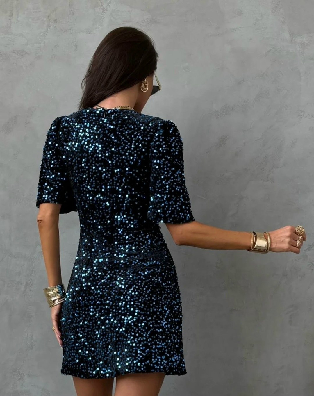 платье нарядное мини с пайетками perferita,мини платье с пайетками,короткое платье с пайетками,платье вечернее с пайетками,платье с крупными пайетками
