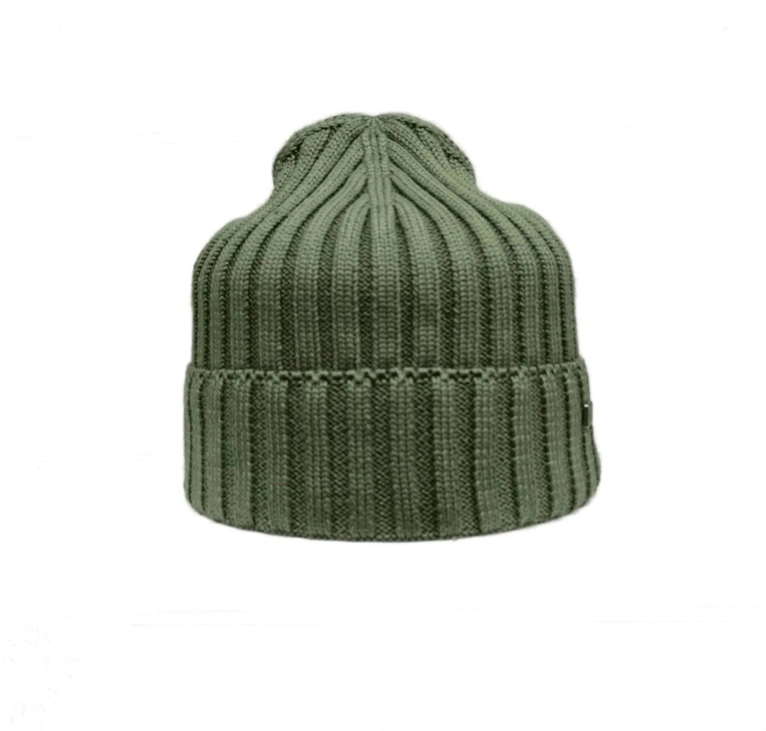 шапки ,шапка с отворотом,молодежная шапка,шапка бини,вязаная шапка