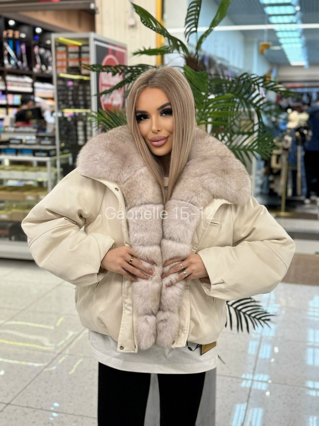 пуховики с мехом,куртка женская,демисезонная куртка,куртка с мехом,женский пуховик