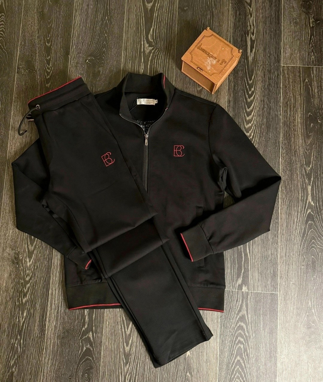 спортивный костюм stefano ricci,мужской спортивный костюм,спортивный костюм,спортивный костюм hugo boss,спортивный костюм brunello cucinelli