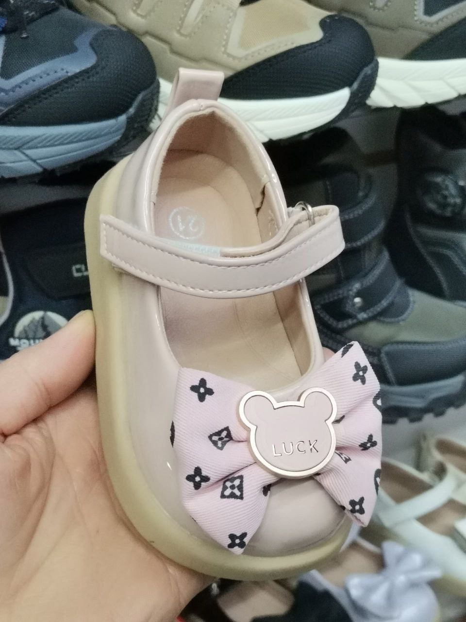 кожаные туфли для девочек с бантом,кожаные туфли для девочек,туфли для девочек,детские туфли,детская  для девочек