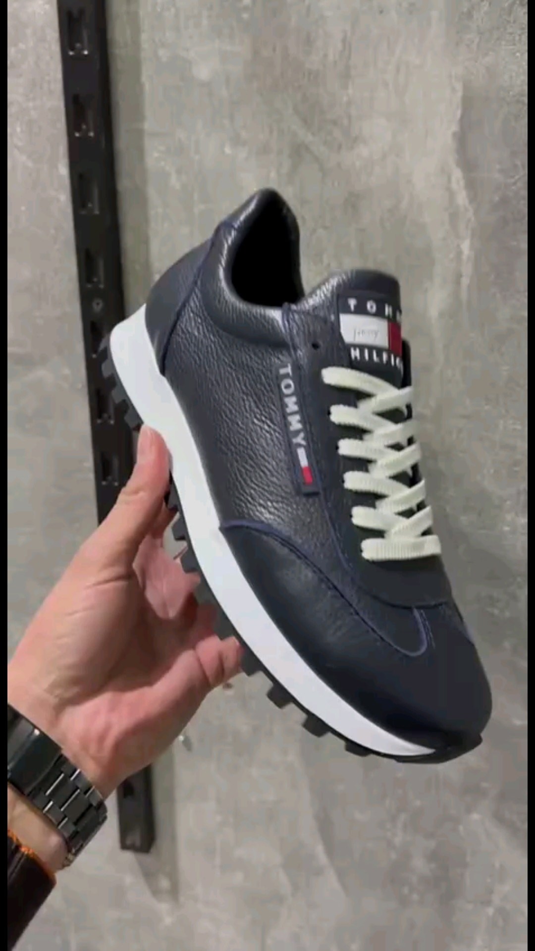 кроссовки мужские tommy hilfiger,кроссовки мужские кожаные tommy hilfiger,tommy hilfiger кроссовки,,кроссовки tommy hilfiger кроссовки