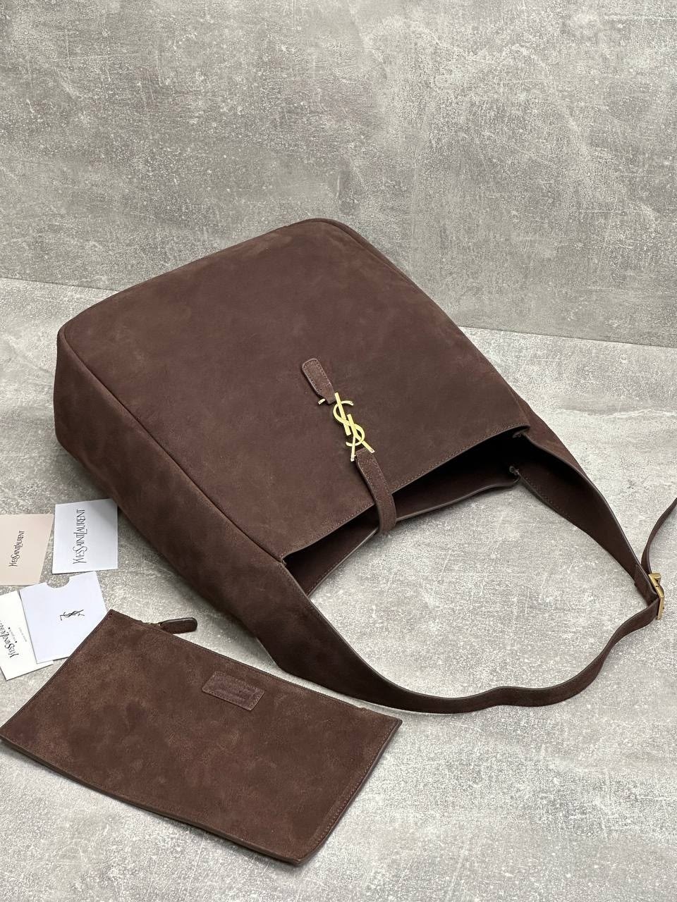 женская замшевая сумка yves saint laurent 37x29 см,замшевая сумка yves saint laurent 38x34 см,женская замшевая сумка yves saint laurent 38x26 см,замшевая сумка,сумка женская ysl