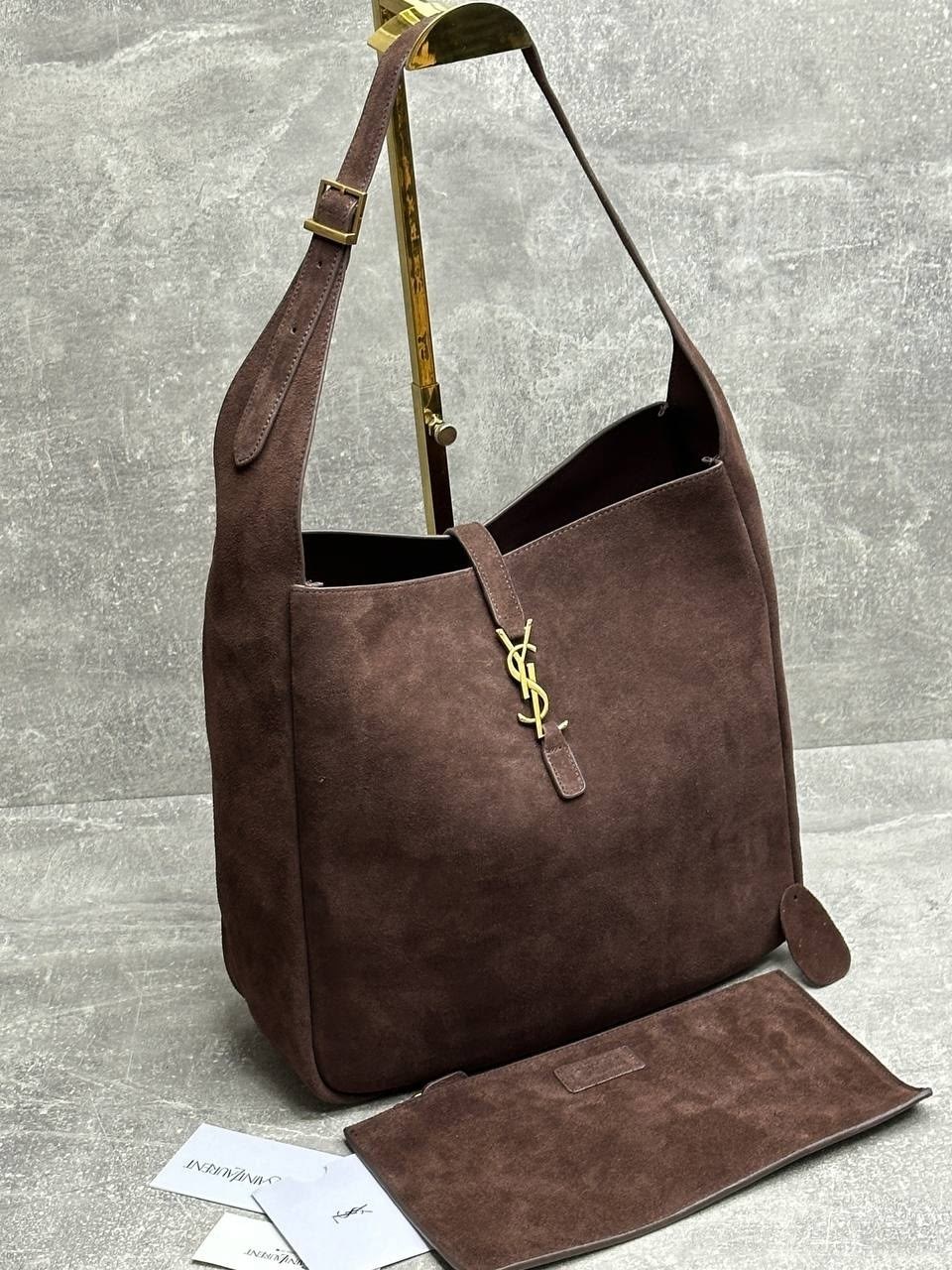 женская замшевая сумка yves saint laurent 37x29 см,замшевая сумка yves saint laurent 38x34 см,женская замшевая сумка yves saint laurent 38x26 см,замшевая сумка,сумка женская ysl