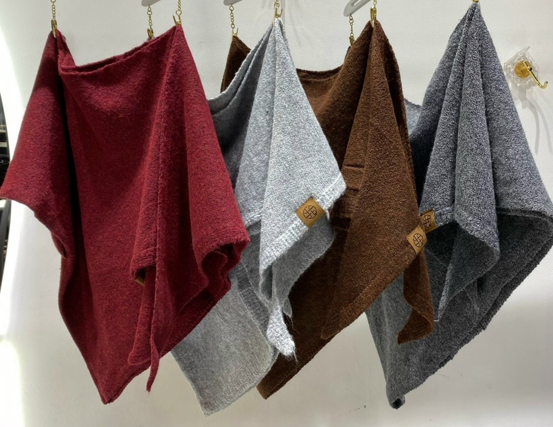 вязаная косынка,модная шапка,шарф с капюшоном,шарф кашемировый женский серый,капор женский