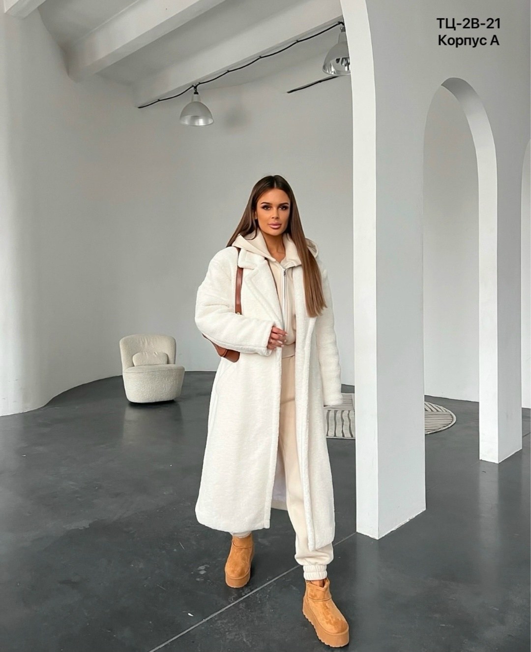 пальто барашек,женская верхняя одежда,искусственная шуба 2025,шуба барашек,женская шуба