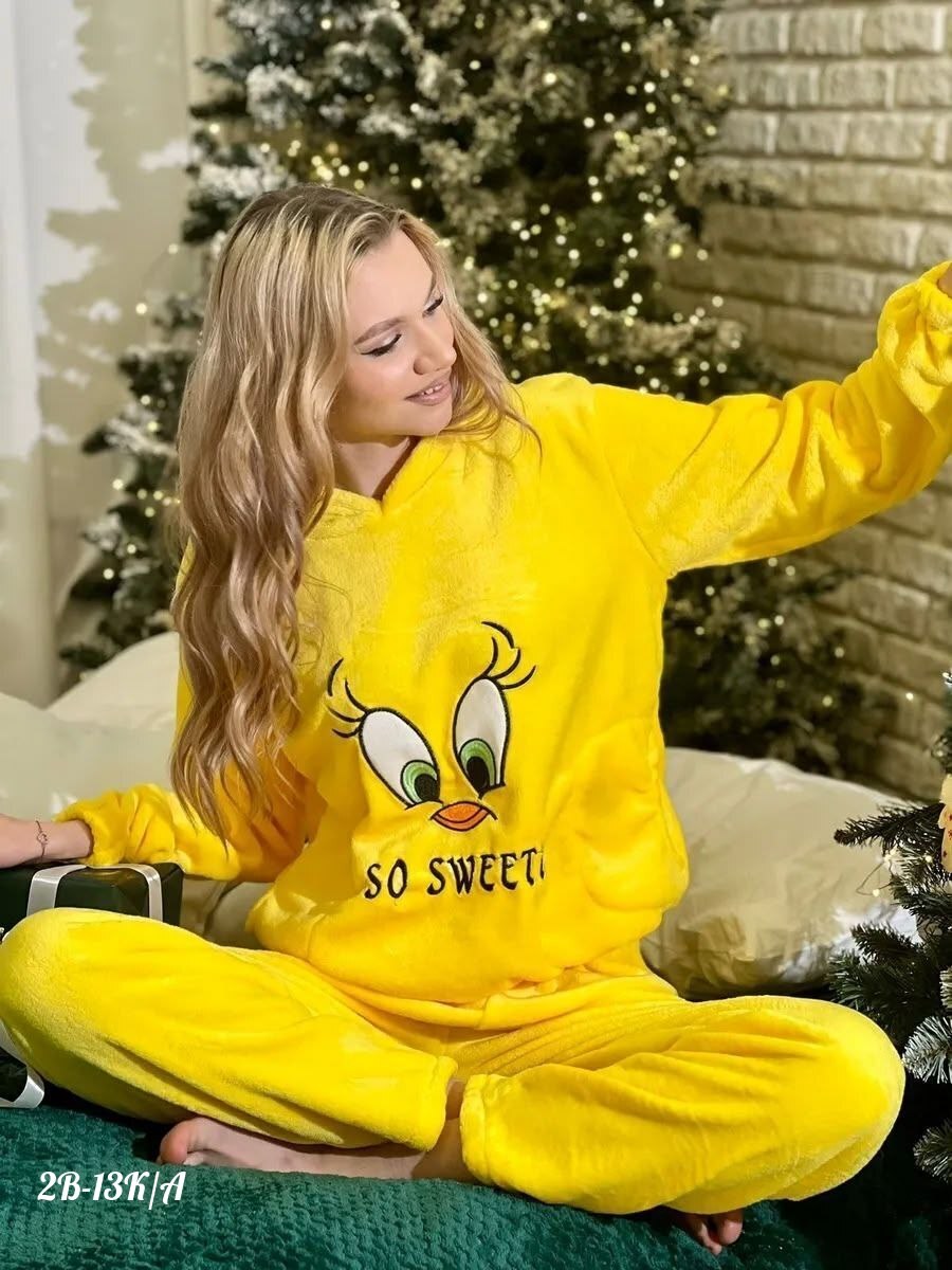 пижама теплая плюшевая,теплая плюшевая пижама женская,плюшевая пижама желтая,желтая пижама женская,плюшевая пижама