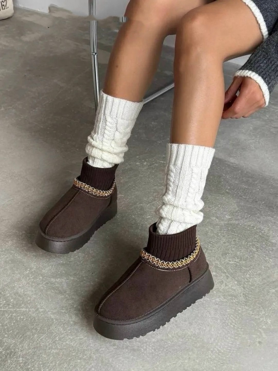 женская,угги женские,угги короткие женские на толстой подошве,,угги натуральные короткие с носком на платформе ango shoes