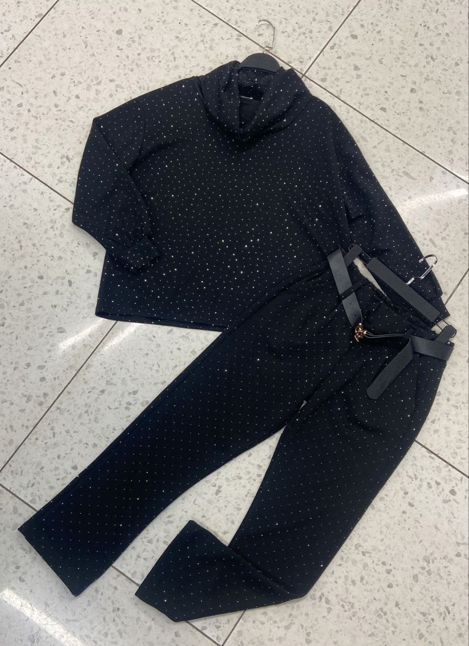 костюмы комплекты,трикотажные костюмы,костюм женский со стразами,костюмы двойки,костюм со стразами