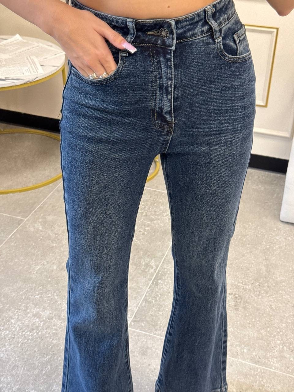 джинсы клеш женские,джинсы клеш,джинсы женские клеш от колена,джинсы клёш от колена,джинсовые брюки