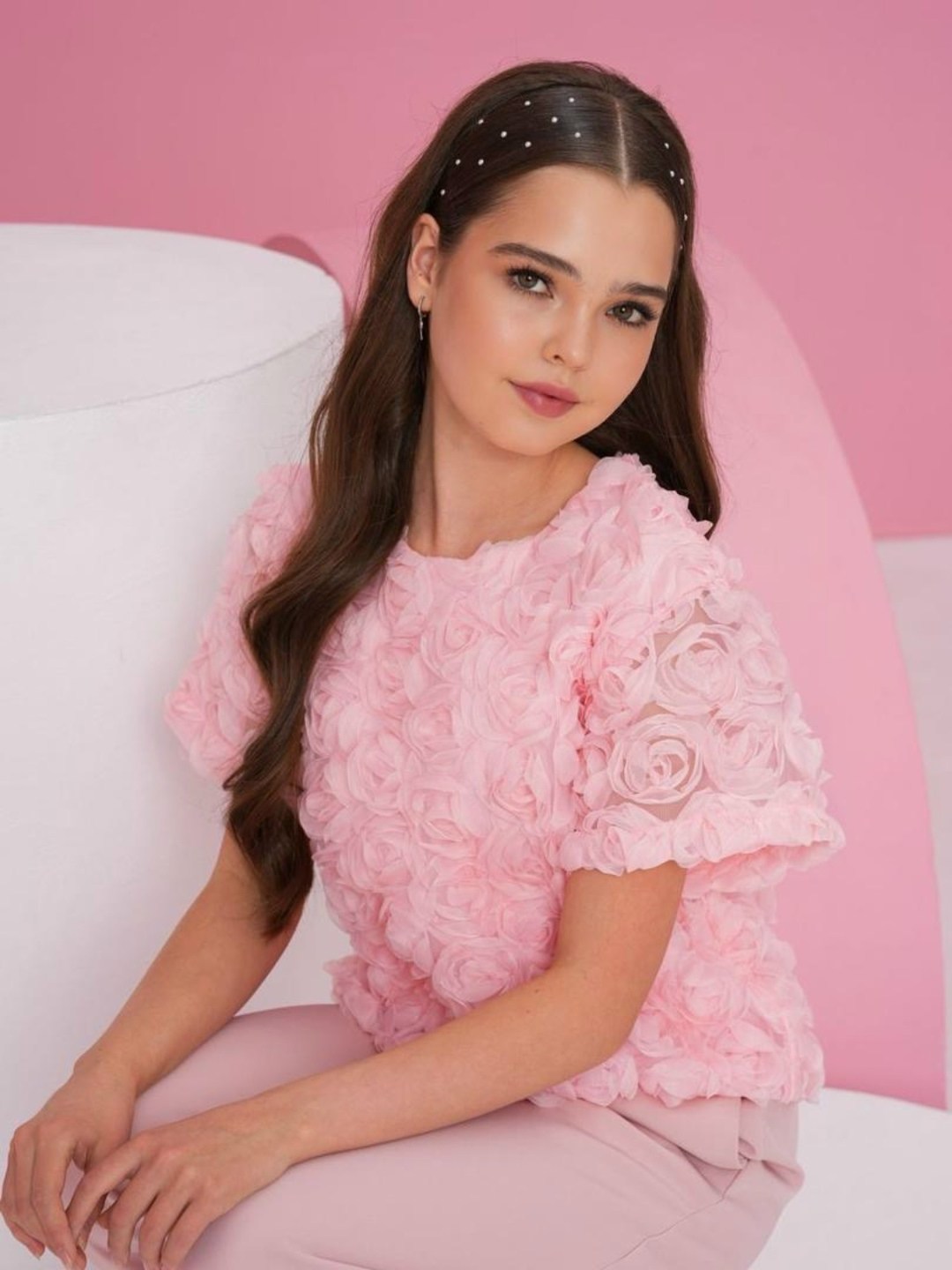 костюм брючный нарядный праздничный на выпускной белый татына девочки,костюм брючный на девочку,нарядный брючный костюм для девочки,костюм для девочки нарядный,брючный костюм нарядный