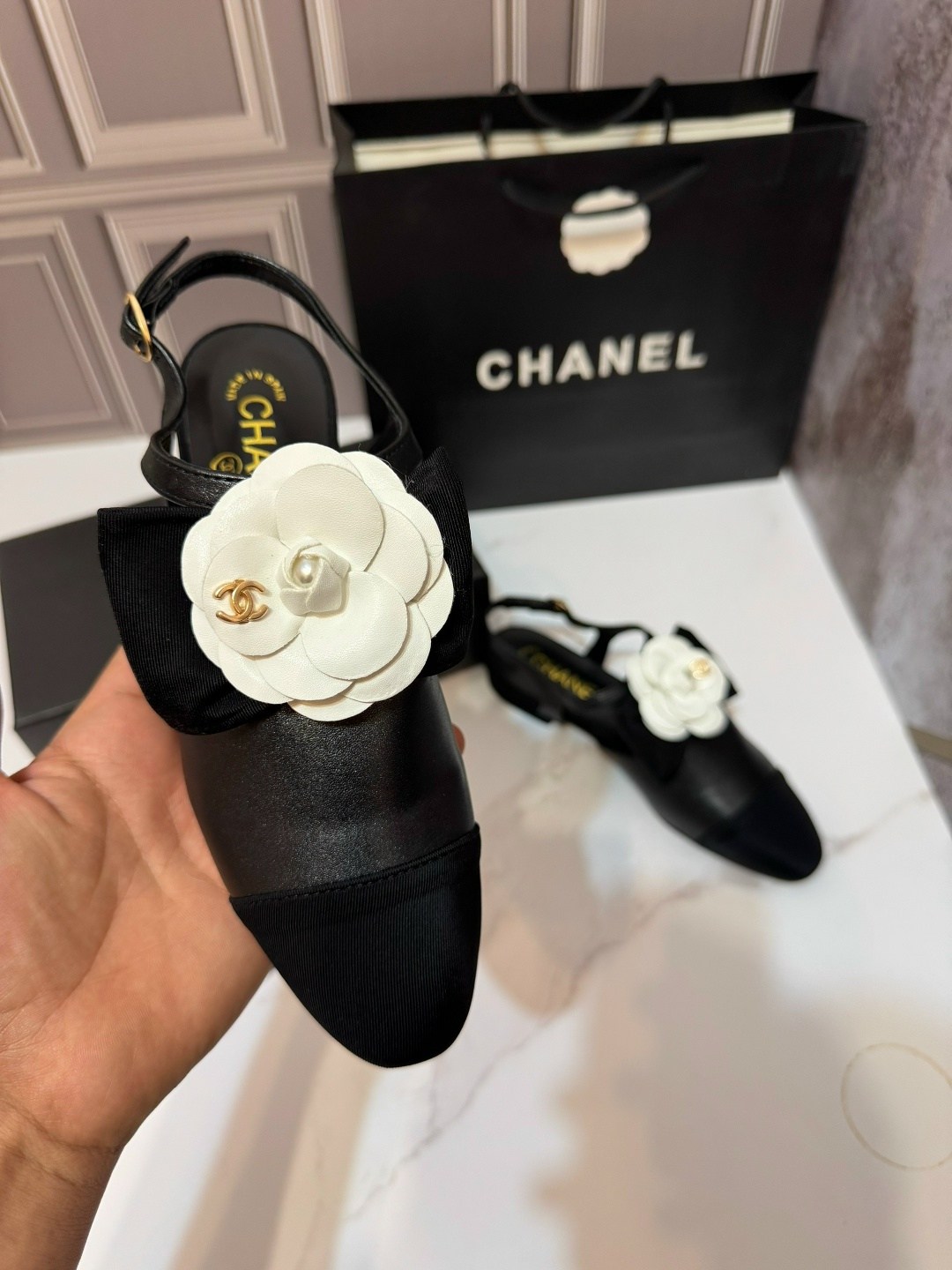 босоножки chanel,туфли chanel,босоножки шанель с серным носомм,босоножки шанель,туфли шанель