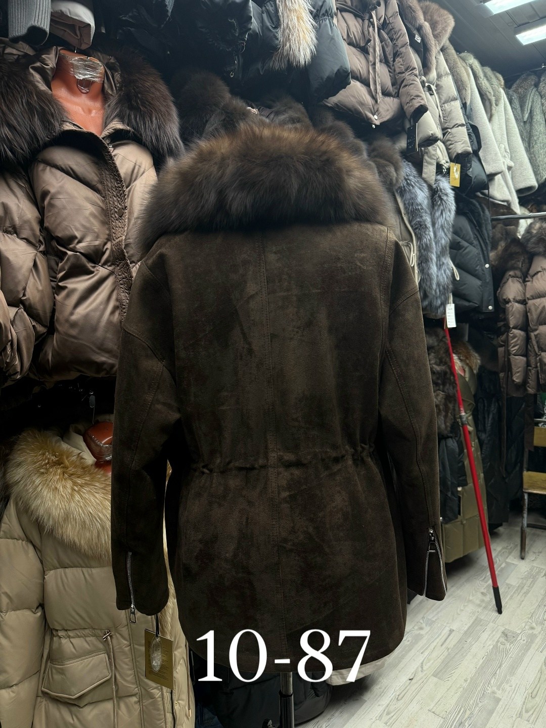 куртка кожаная с мехом,куртка с натуральным мехом,куртка натуральная кожа с натуральным мехом песца,куртка с мехом,кожаная куртка с мехом песца