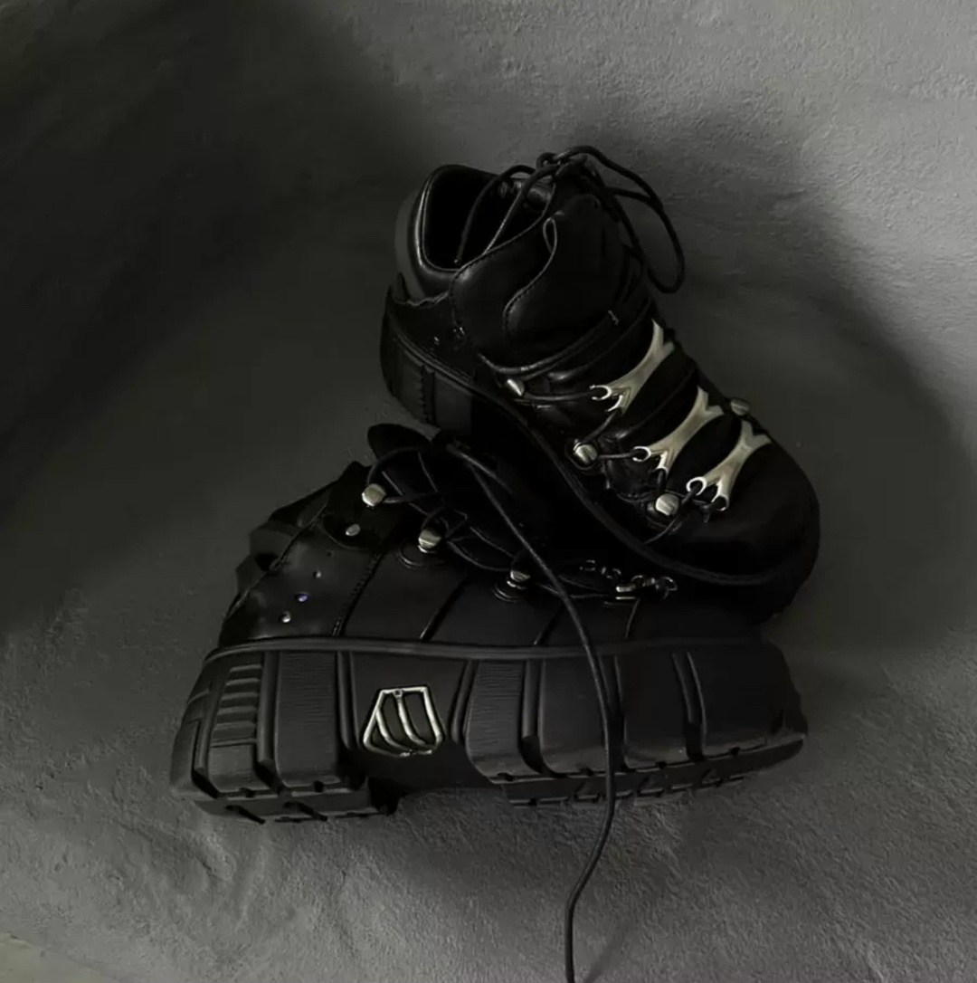 ботинки new rock массивные на высокой подошве,ботинки new rock,ботинки нью рок,массивные ботинки new rock на высокой подошве y2k,массивные ботинки