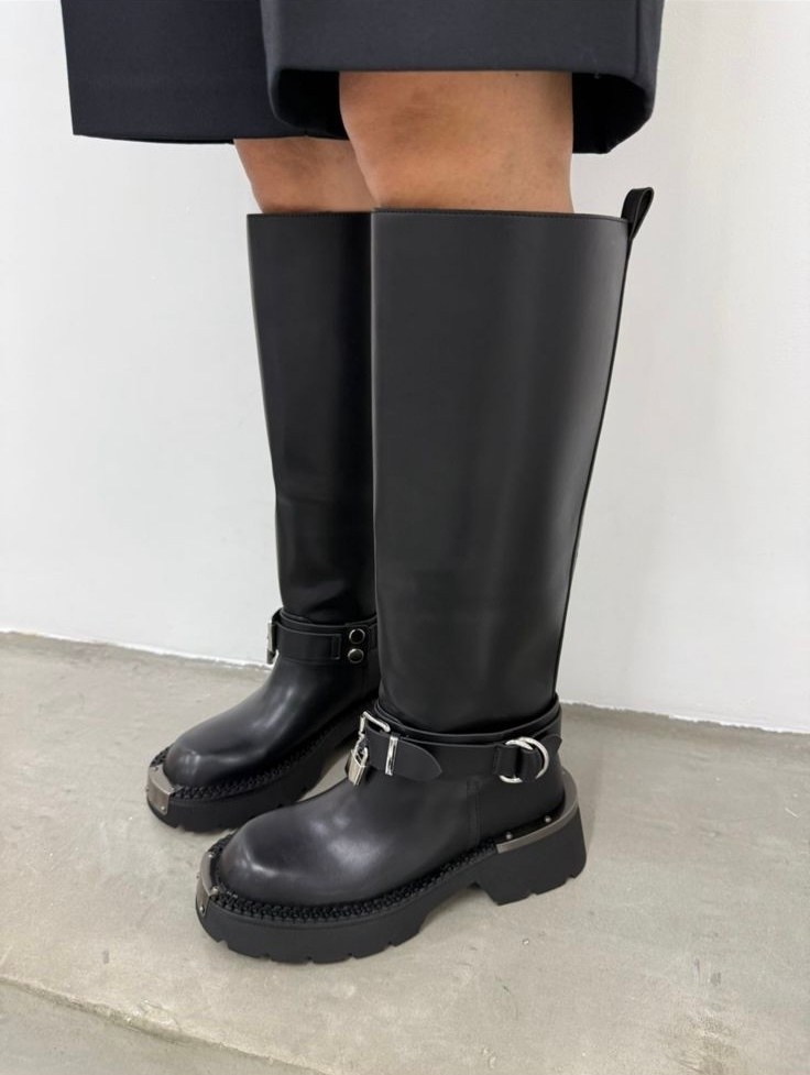 ,женские сапоги,модные сапоги,сапоги высокие,женские сапоги до колена