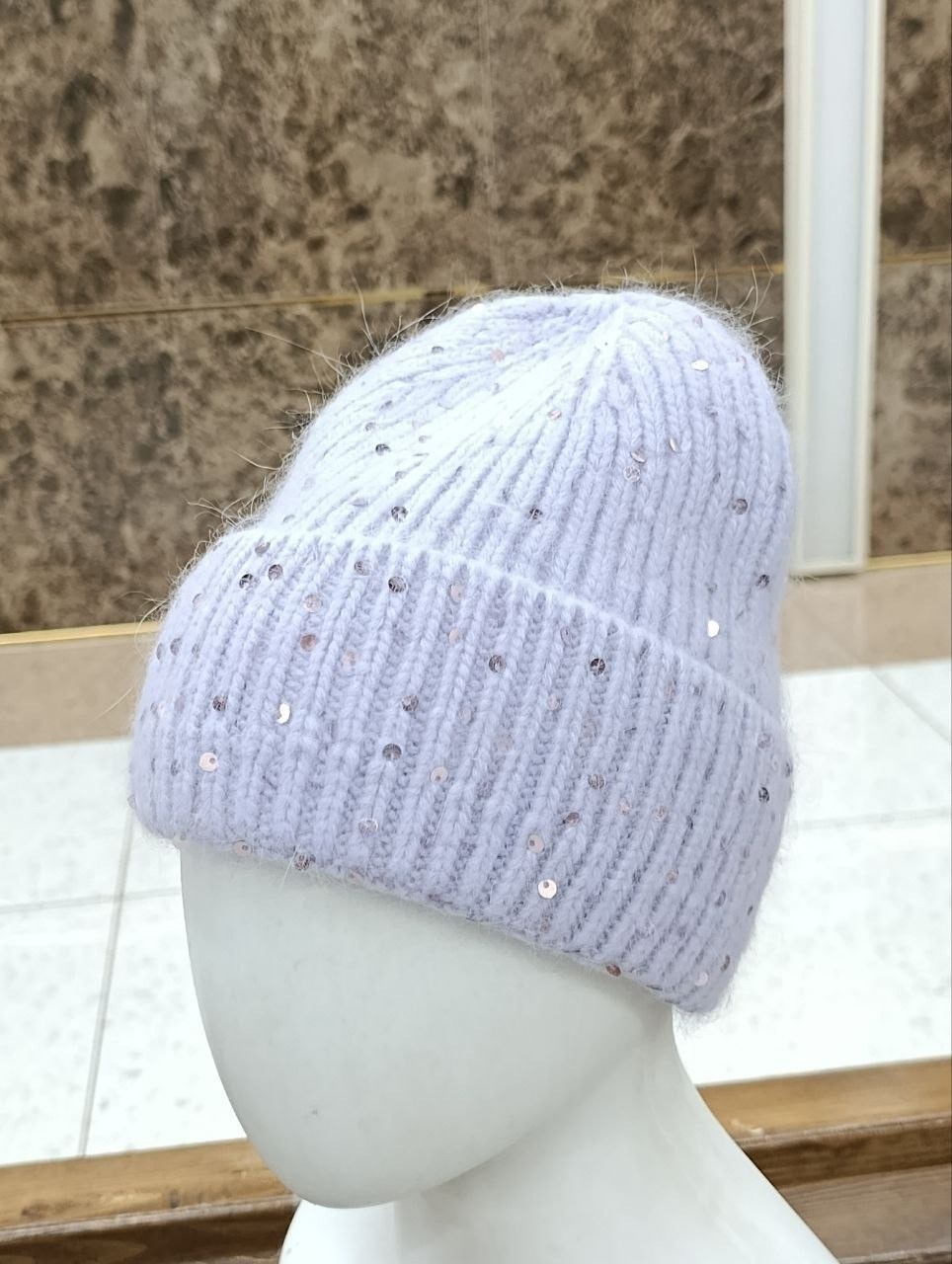 шапка с бусинами из ангоры вязаная женская шапка серая,вязаная шапка,женская вязаная шапка,шапка вязаная из ангоры,шапка вязаная ангора