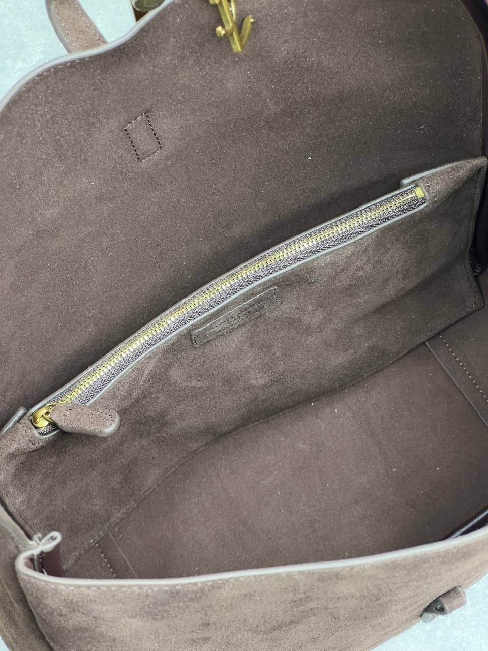 женская замшевая сумка yves saint laurent 37x29 см,замшевая сумка yves saint laurent 38x34 см,женская замшевая сумка yves saint laurent 38x26 см,замшевая сумка,сумка женская ysl