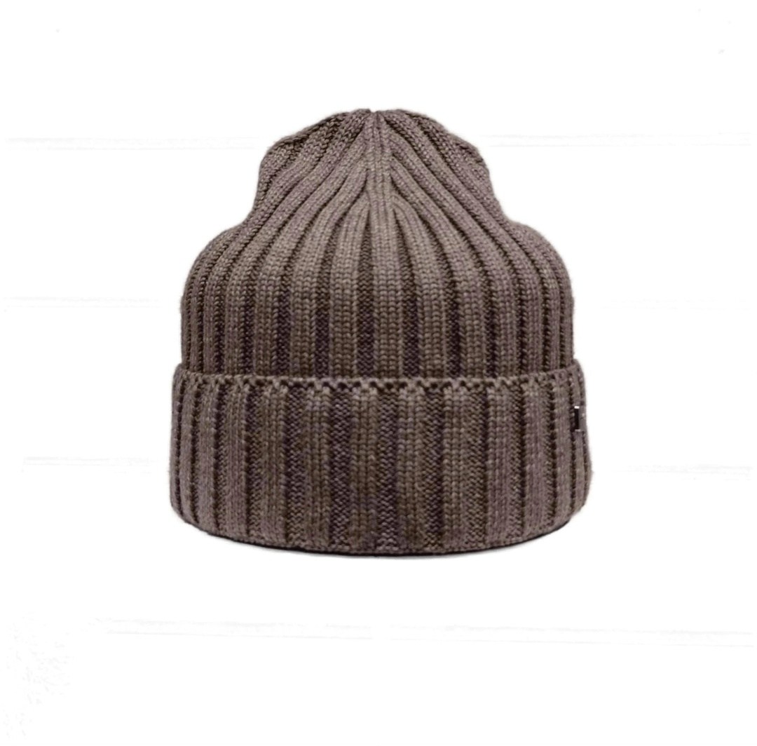 шапки ,шапка с отворотом,молодежная шапка,шапка бини,вязаная шапка